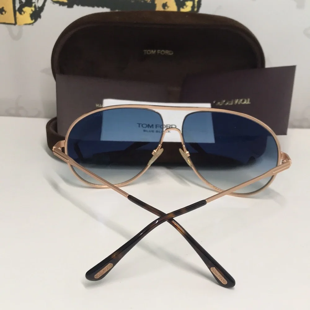Tom Ford TF450 28P “Cliff” Aviator Sunglasses – Rose Gold / Gradient Blue